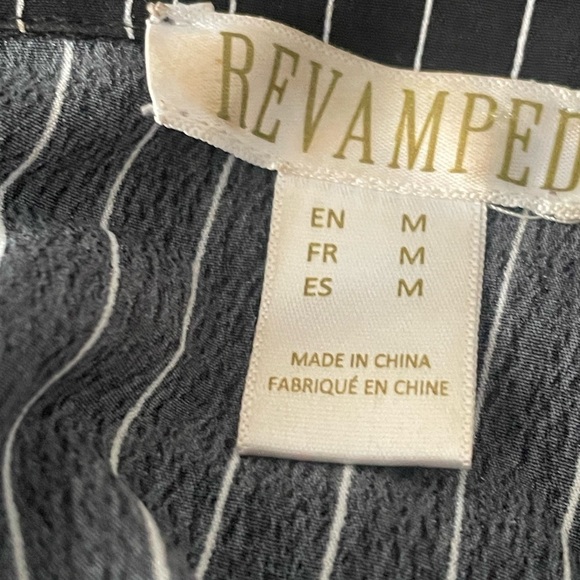 Chic Black Striped Button-Up Shirt with side draw strings - Picture 6 of 8